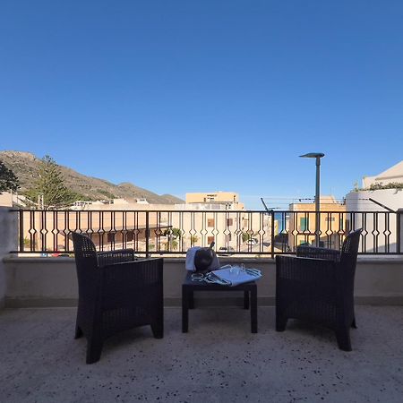 Ponente & Maestro Rooms Favignana Kültér fotó
