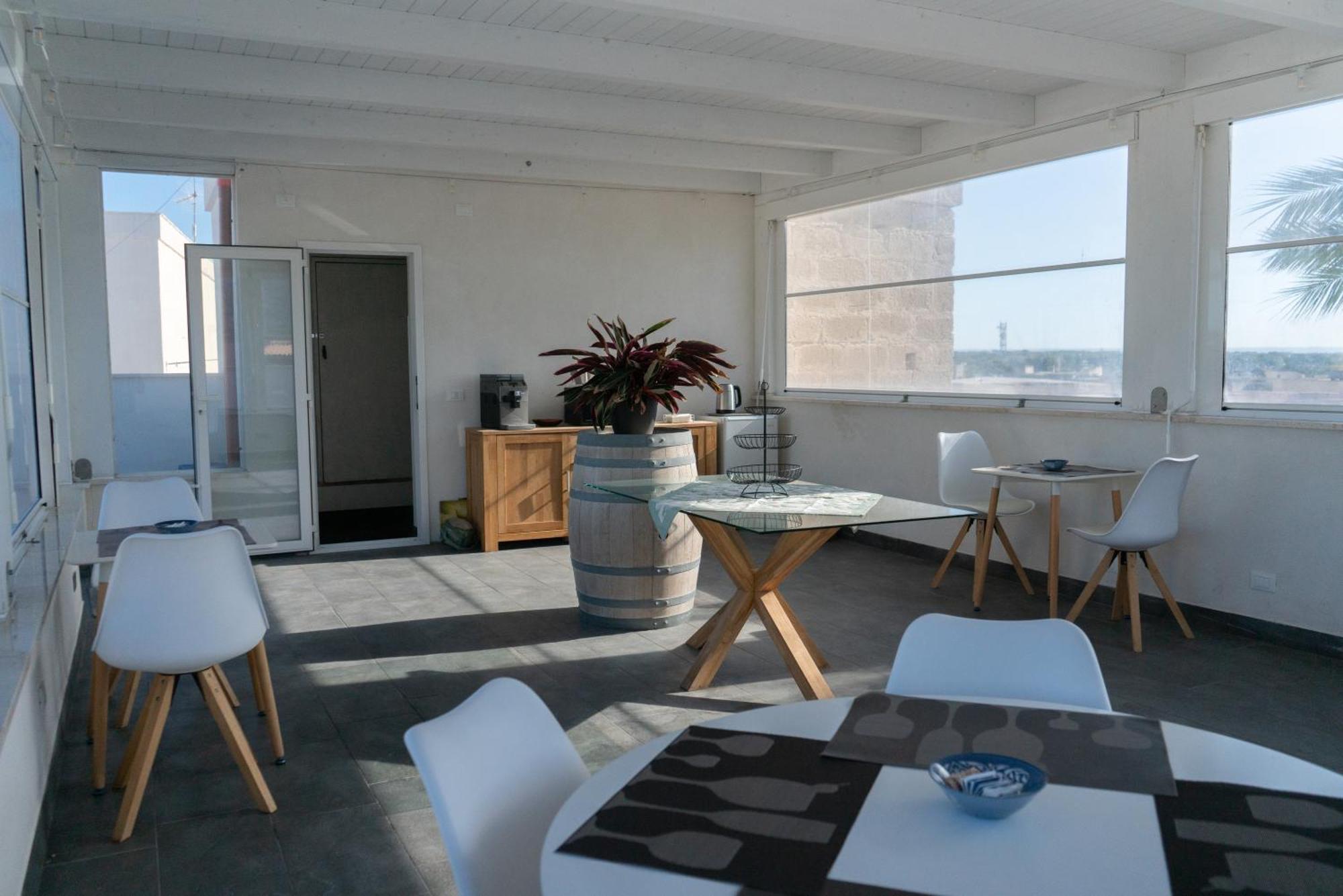Ponente & Maestro Rooms Favignana Kültér fotó