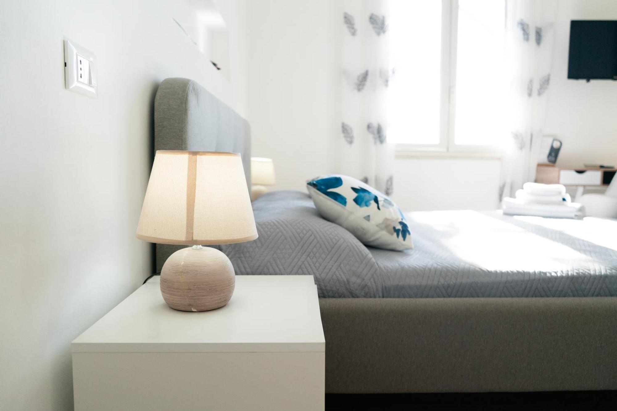 Ponente & Maestro Rooms Favignana Kültér fotó