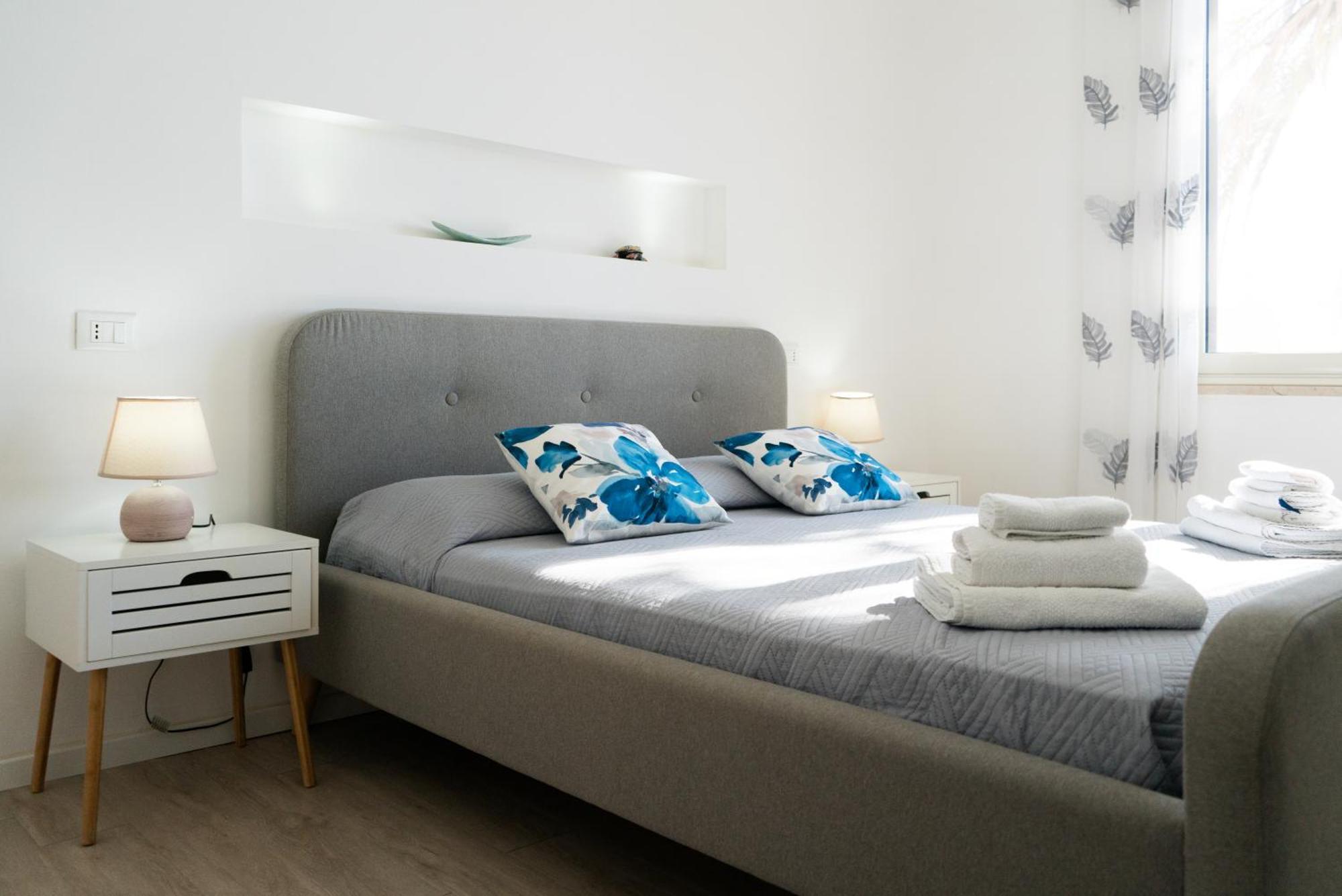 Ponente & Maestro Rooms Favignana Kültér fotó