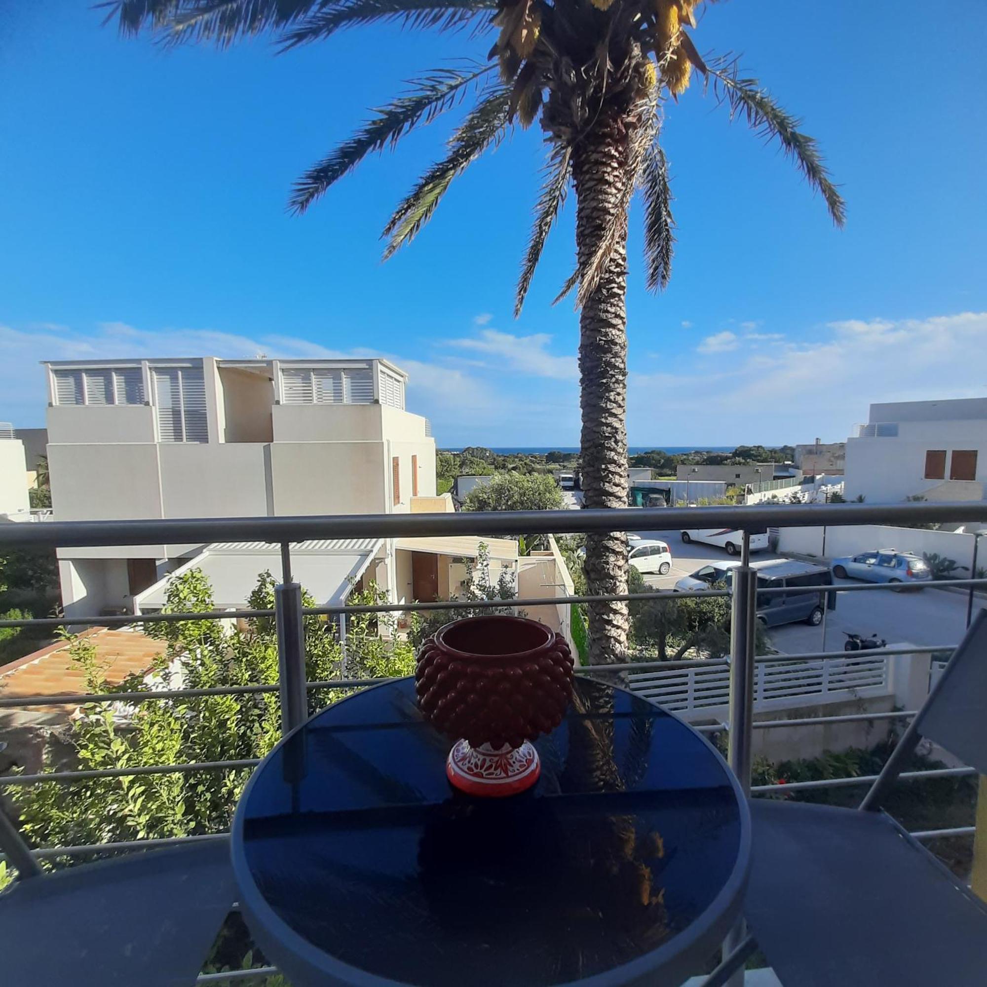 Ponente & Maestro Rooms Favignana Kültér fotó